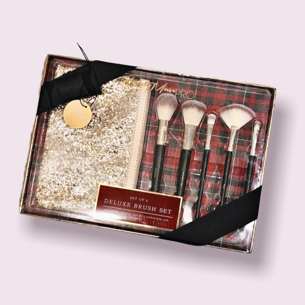 Beauty Muse Pro Deluxe Brush Set 6-Piece NWT